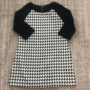 Gap girl 6-7 dress